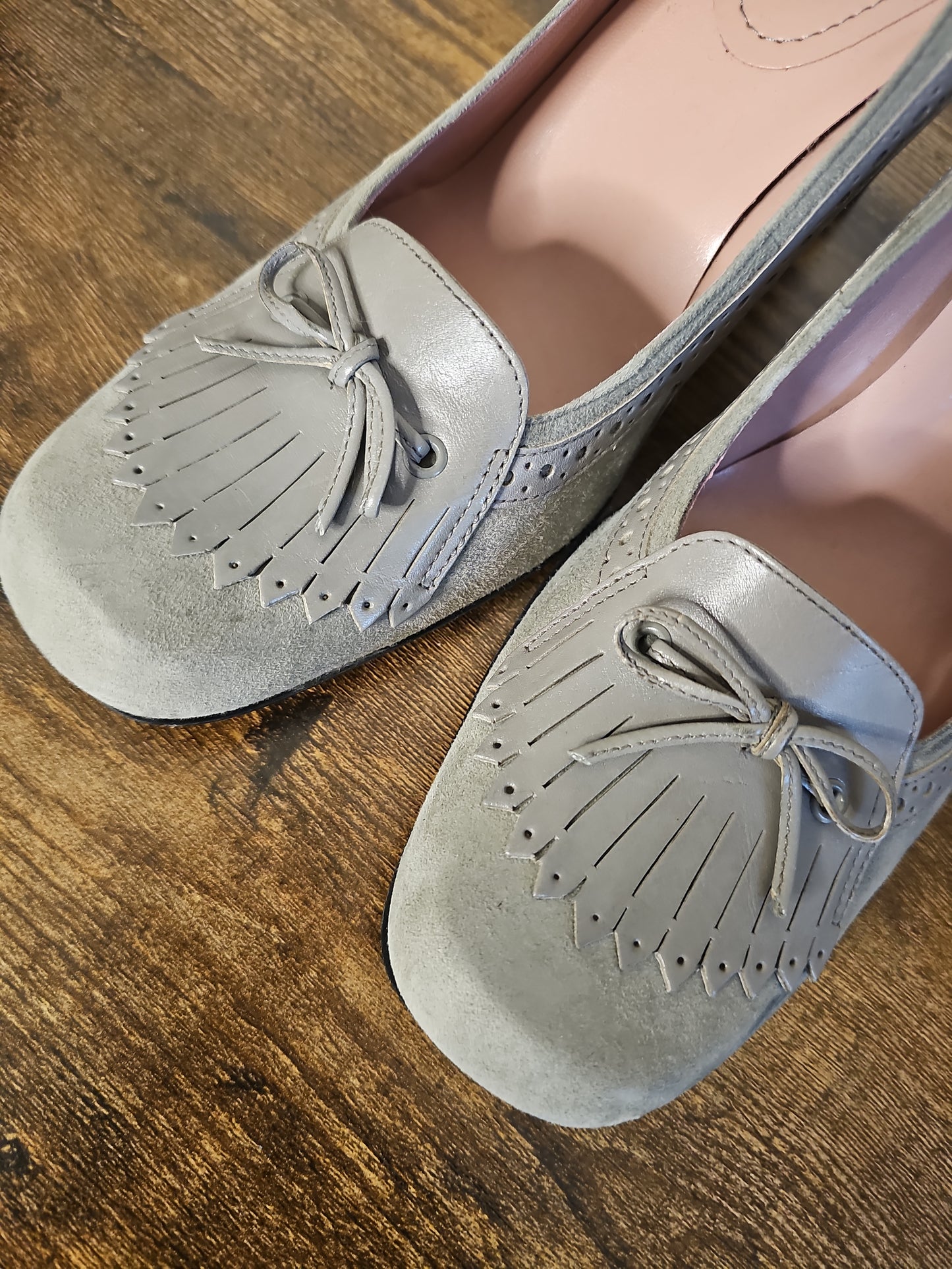 Nine West Oksana Gray Suede Fringe Pumps | Size 10
