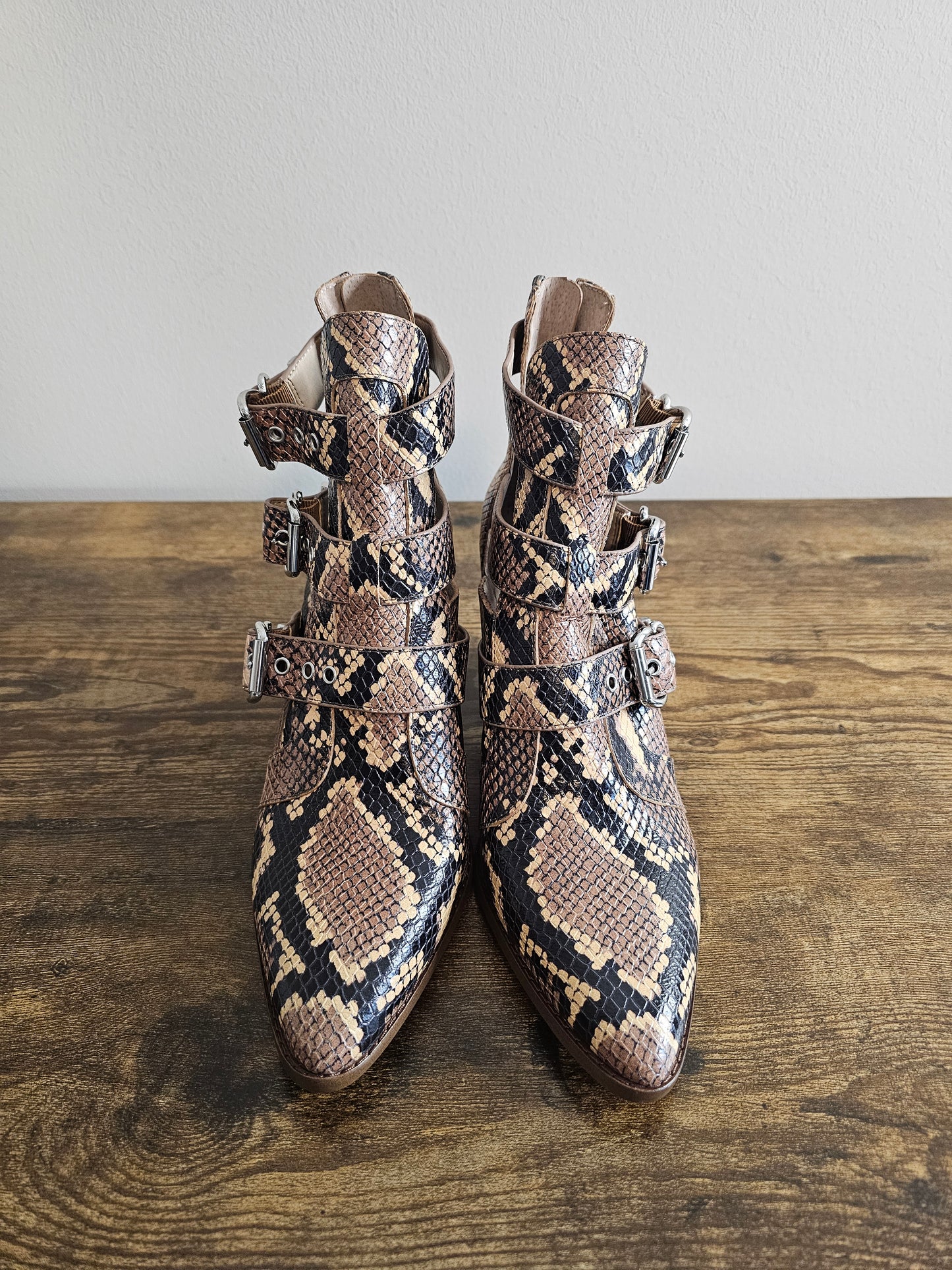 Gianni Bini Jam-Out Snake Buckle Booties | Size 8