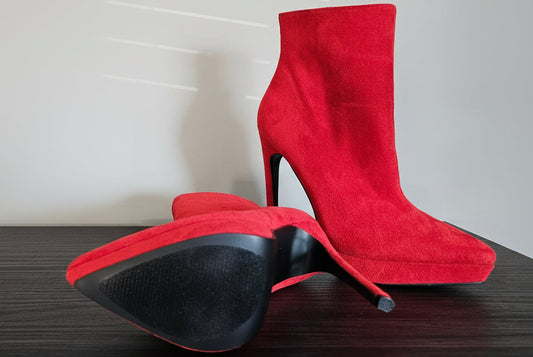 Miss Look Money Talks Red Suede Ankle Boots Size 7.5