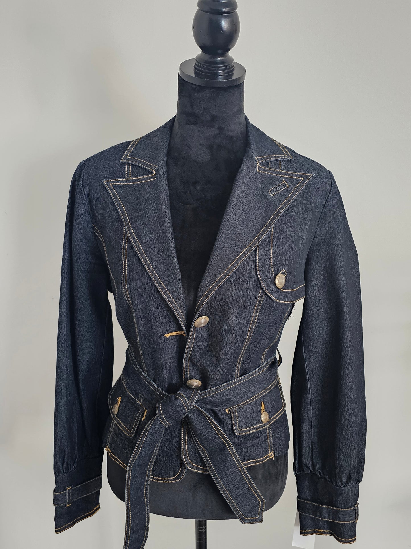 Bisou Bisou Denim Belted Tailored Utility Style Jacket | Size Medium