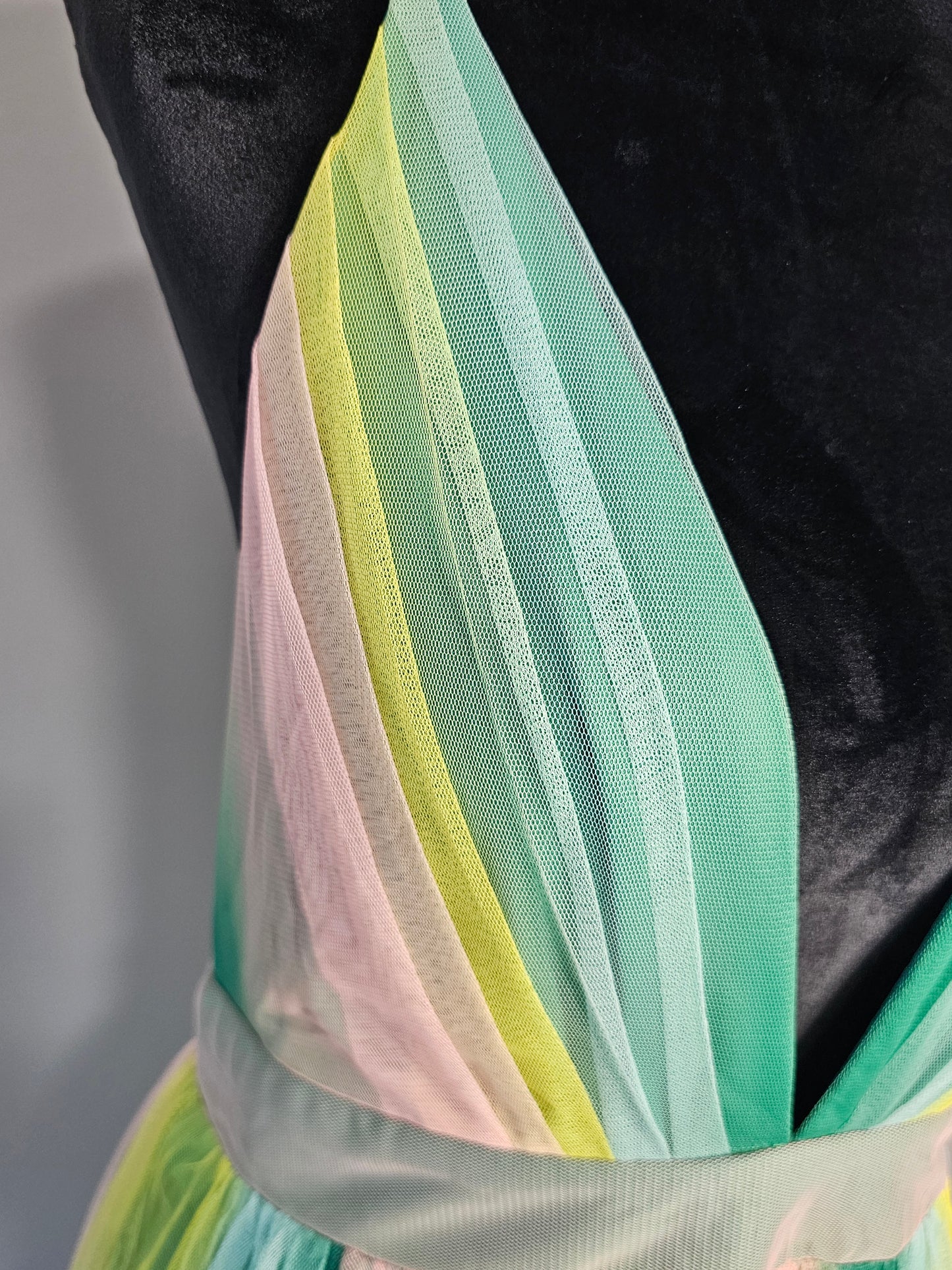 Luxxel Pastel Tulle Maxi Statement Dress | Size Medium