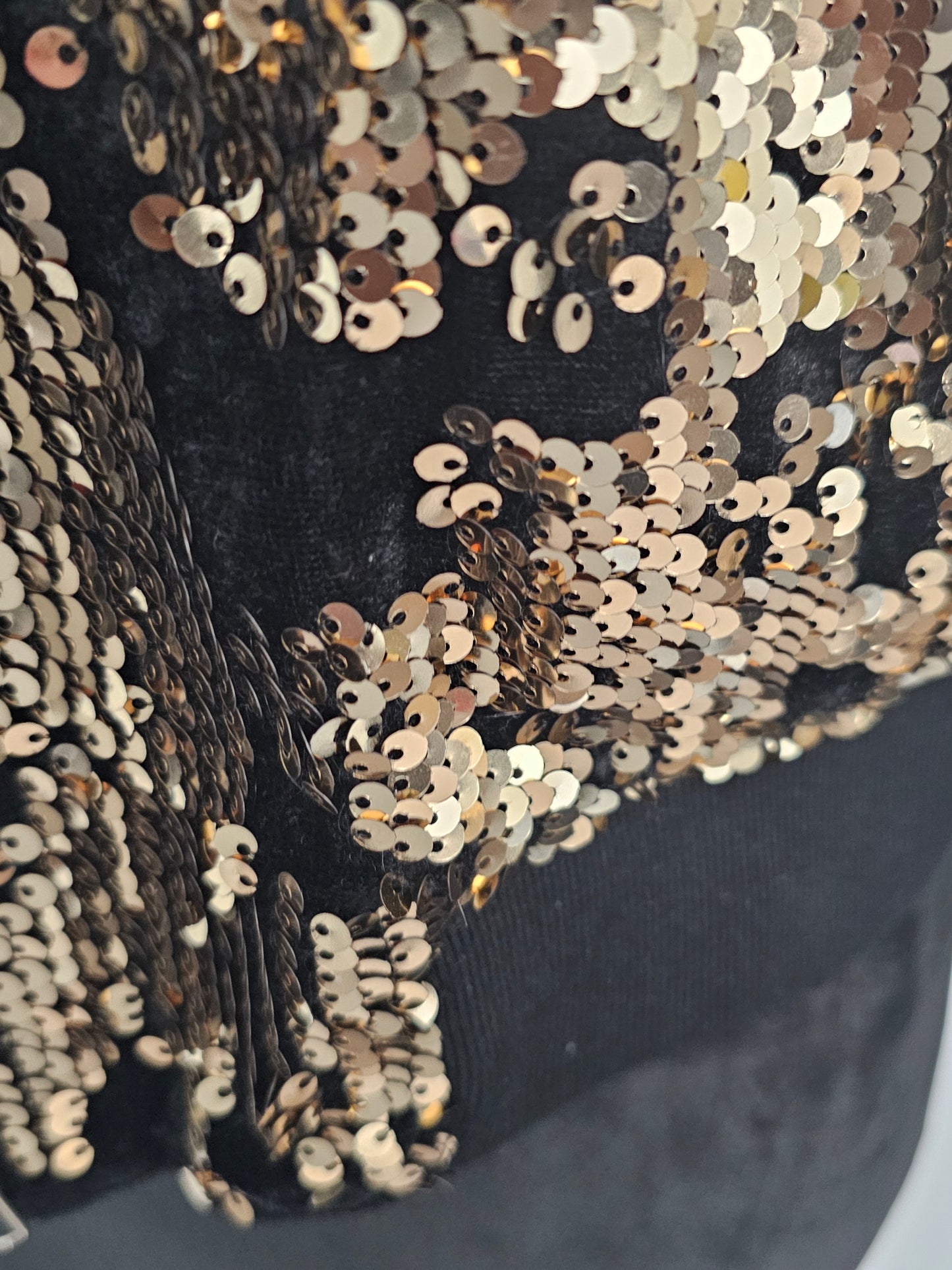 Forever 21 Black & Gold Sequin Bomber Jacket |Size Medium
