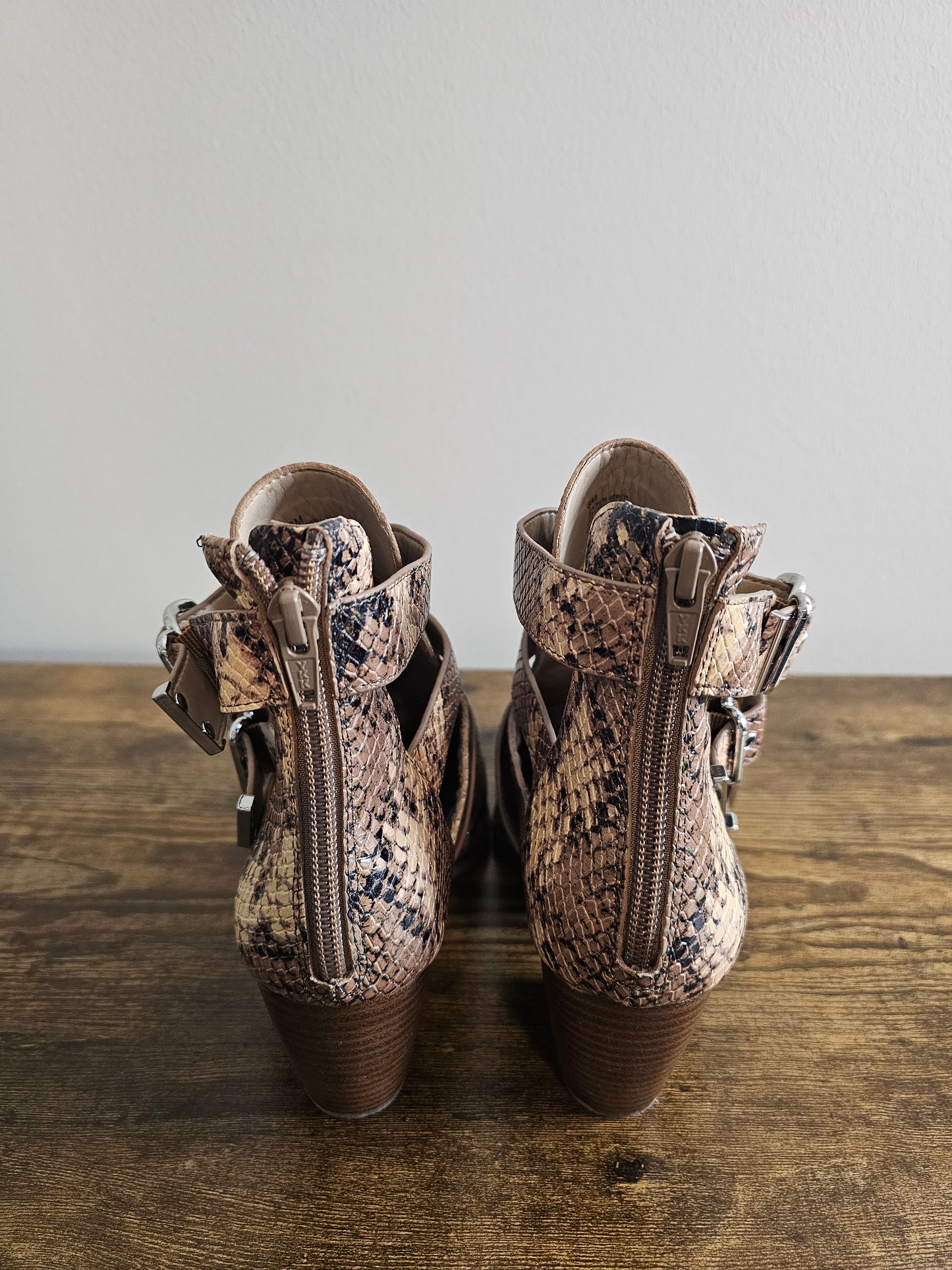 Gianni Bini Jam-Out Snake Buckle Booties | Size 8